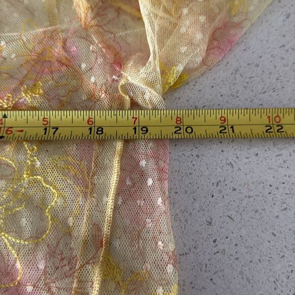 NWOT Free People Postcard from Paris Long Sleeve Lace Yellow Sheer M Embroidered - Picture 12 of 16